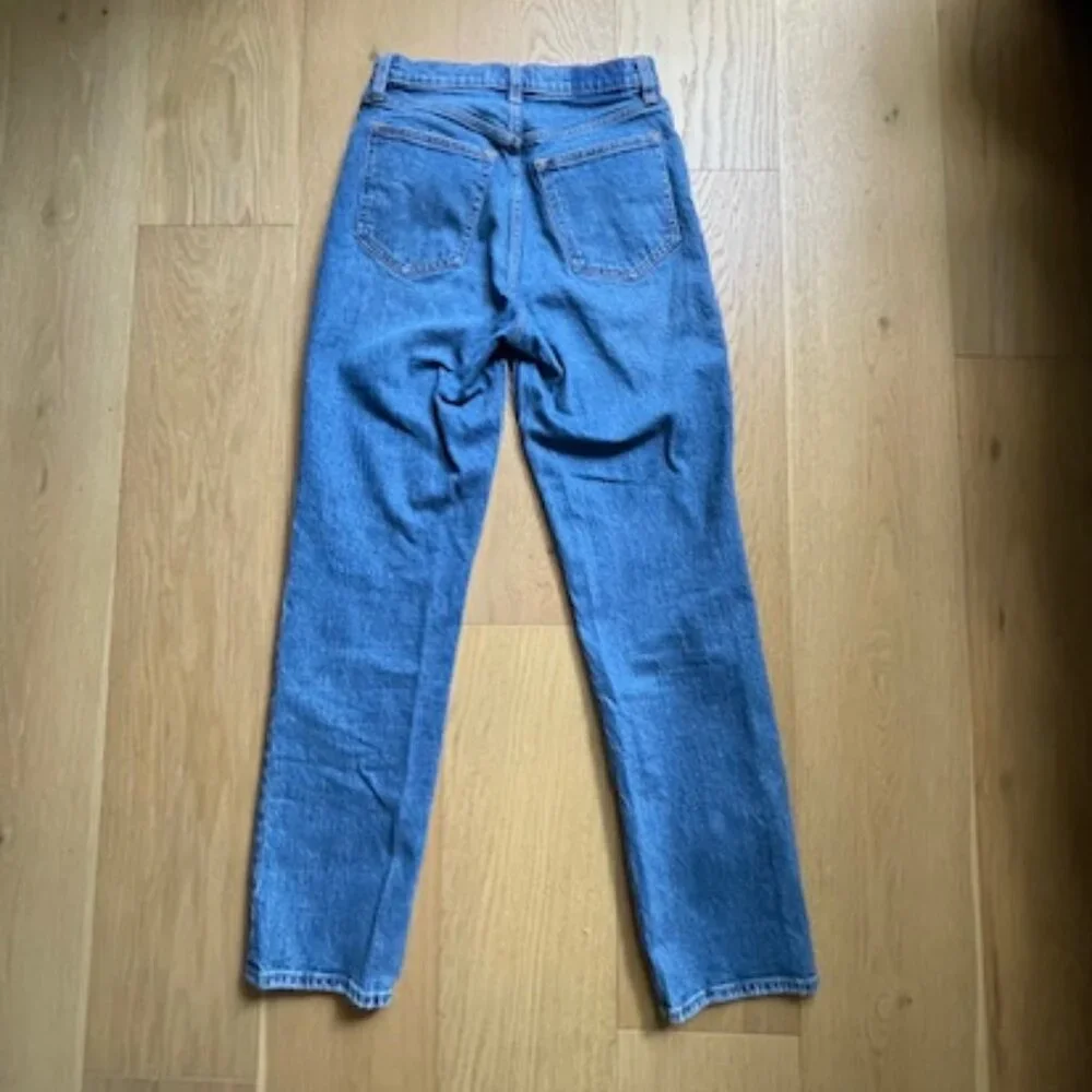 Abercrombie & Fitch Women's High Rise Jeans - Blue - Picture 5 of 6